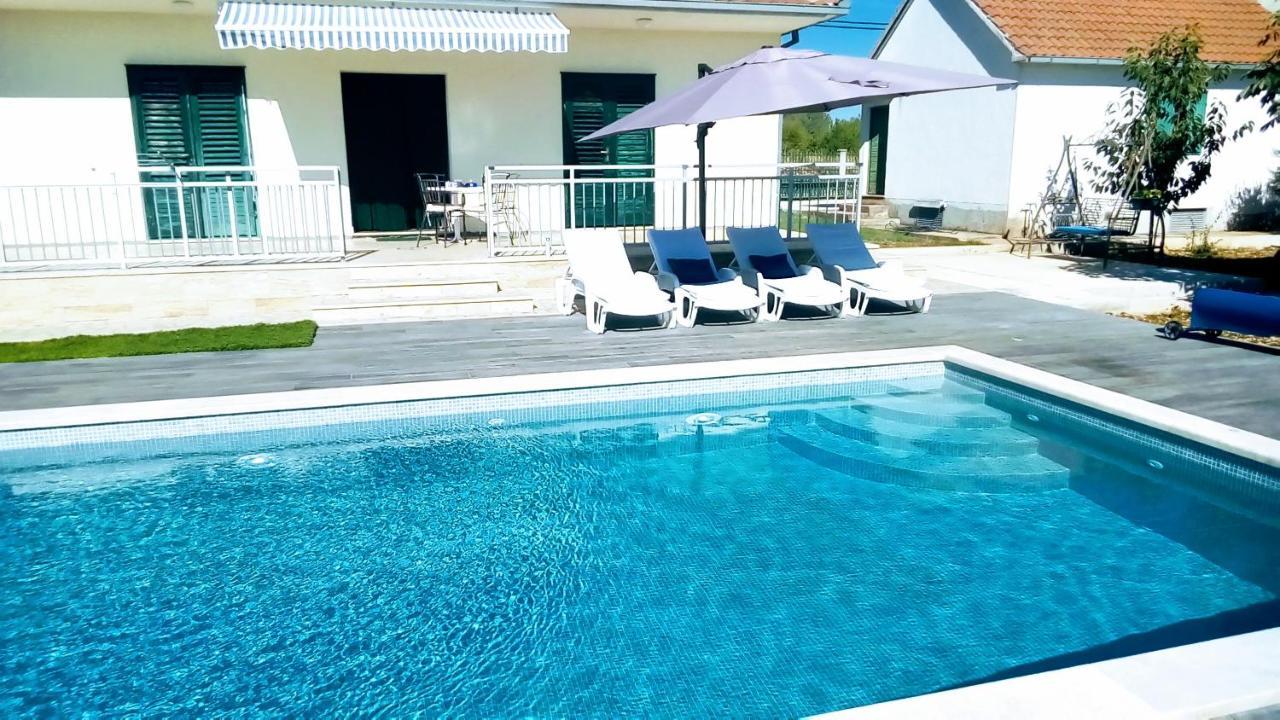 Villa Endi,A Gem Near Sibenik Unesic Εξωτερικό φωτογραφία